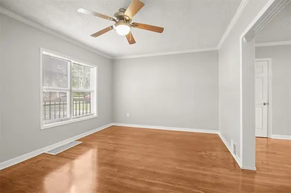 1409 S Kings HWY, Independence, MO 64055