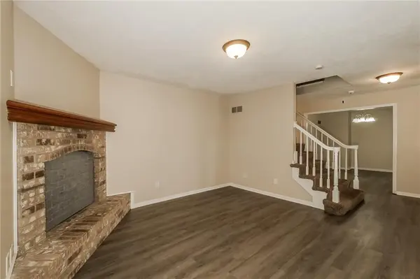 4721 E 138th TER, Grandview, MO 64030