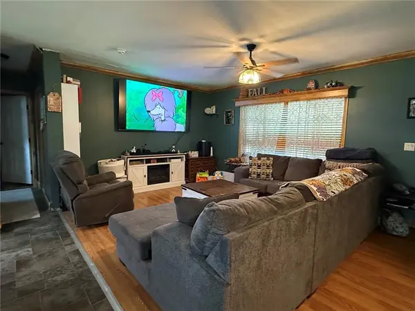207 N Jefferson ST, Oregon, MO 64473
