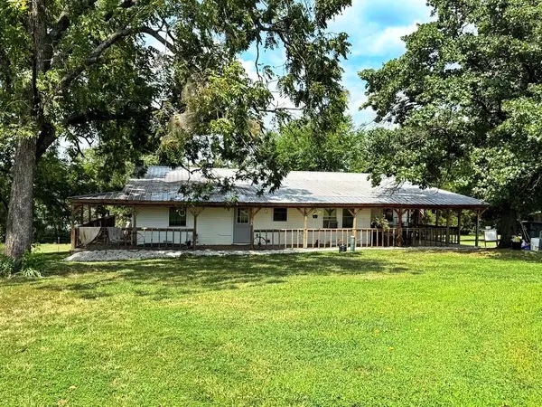 1500 E 1800 RD, Jerico Springs, MO 64756