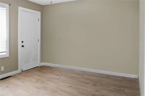 507 W Walnut ST, Waverly, MO 64096