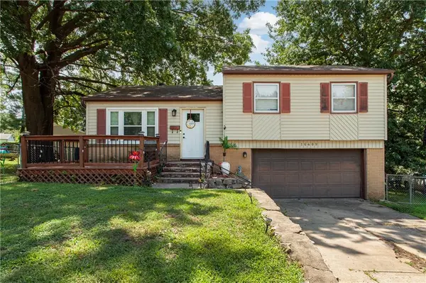 16409 E 31st TER #S, Independence, MO 64055