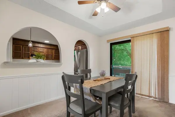 611 Kenneth LN, Belton, MO 64012