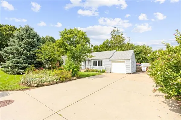 6322 Lowell AVE, Merriam, KS 66202