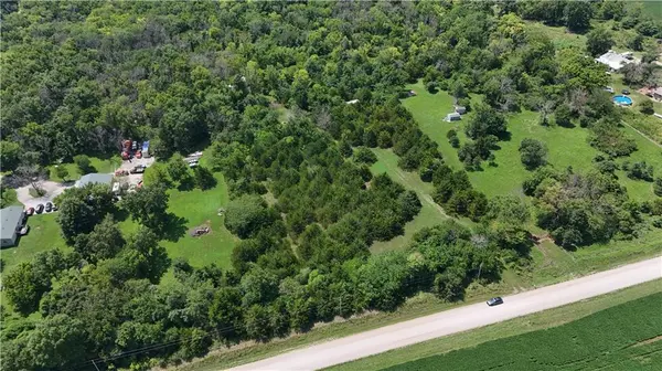 17401 E 1850 RD, Lacygne, KS 66040