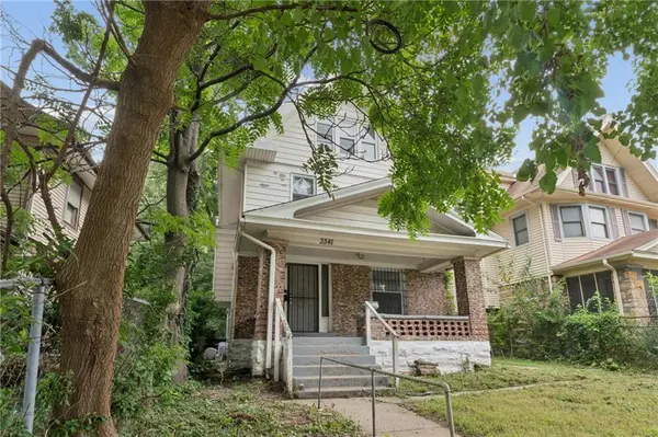 3341 AGNES AVE, Kansas City, MO 64128