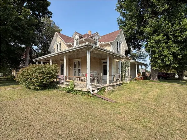419 S Buchanan ST, Maryville, MO 64468