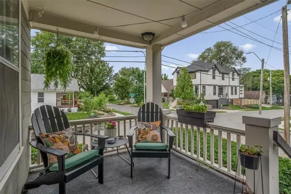 4651 Terrace ST, Kansas City, MO 64112