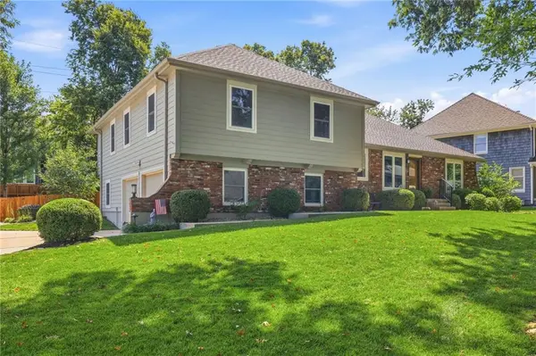 12625 Overbrook RD, Leawood, KS 66209