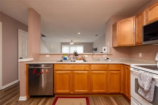 5438 N Fairmount AVE, Kansas City, MO 64118