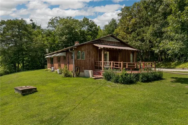 9929 SE State Route A HWY, St Joseph, MO 64507