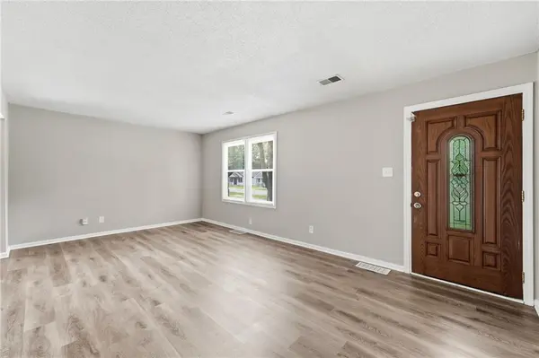 622 N Chestnut ST, Olathe, KS 66061