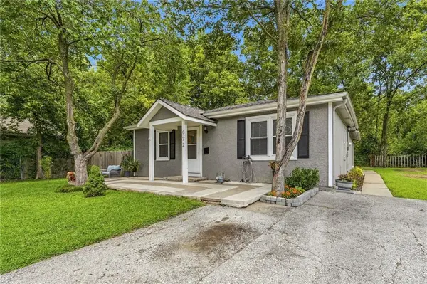 622 N Chestnut ST, Olathe, KS 66061