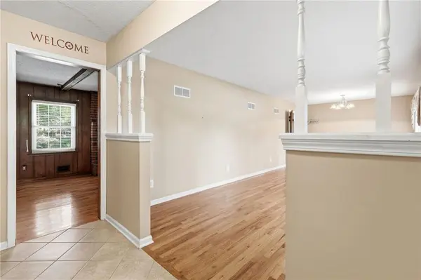 1701 Willow CIR, Blue Springs, MO 64014