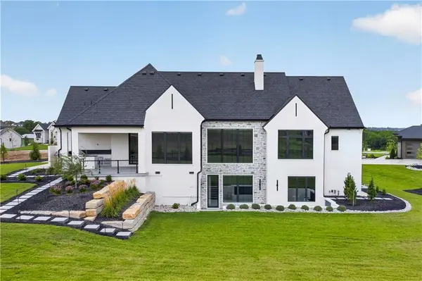 12007 W 173rd TER, Overland Park, KS 66221