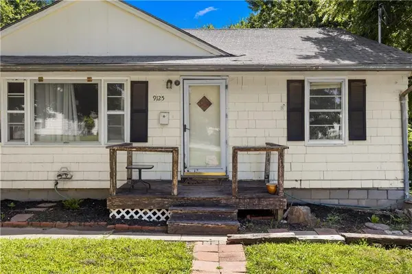 9125 Cherry ST, Kansas City, MO 64131