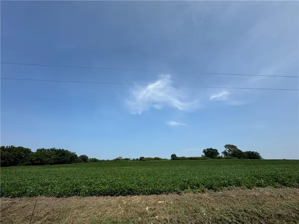 00000 S Hoch RD, Burlingame, KS 66413