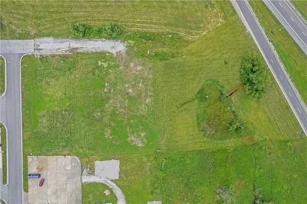 E 219th ST, Peculiar, MO 64078