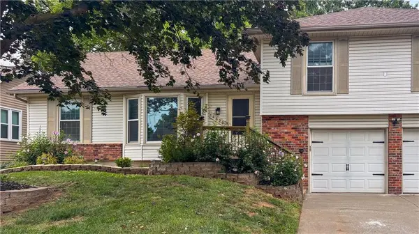 14620 W 90th ST, Lenexa, KS 66215