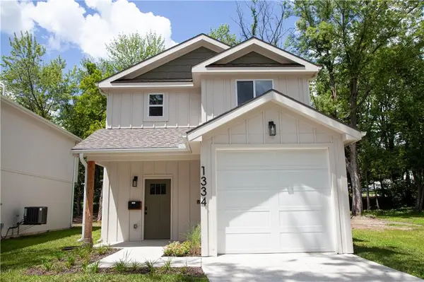 1334 S Pope AVE, Independence, MO 64055