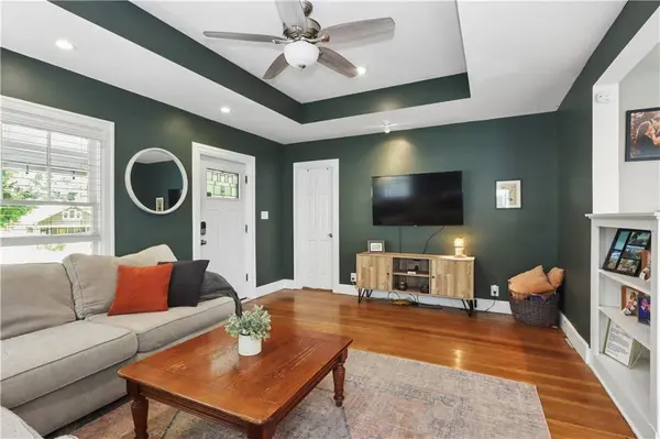 5739 Harrison ST, Kansas City, MO 64110
