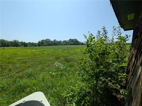 936 SW 13 HWY, Leeton, MO 64761