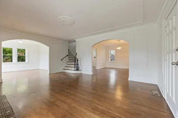 7343 Forest AVE, Kansas City, MO 64131