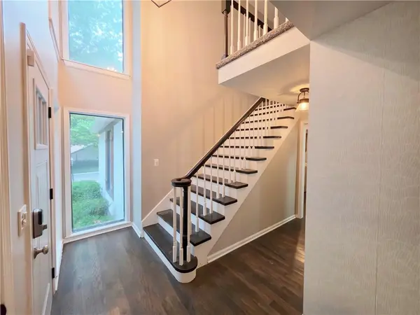 11695 Bradshaw ST, Overland Park, KS 66210