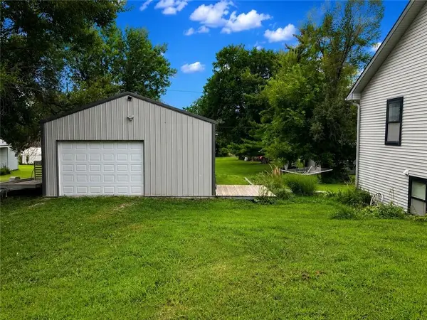 108 E Bates ST, Drexel, MO 64742