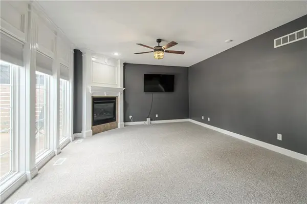 901 Chisam RD, Kearney, MO 64060