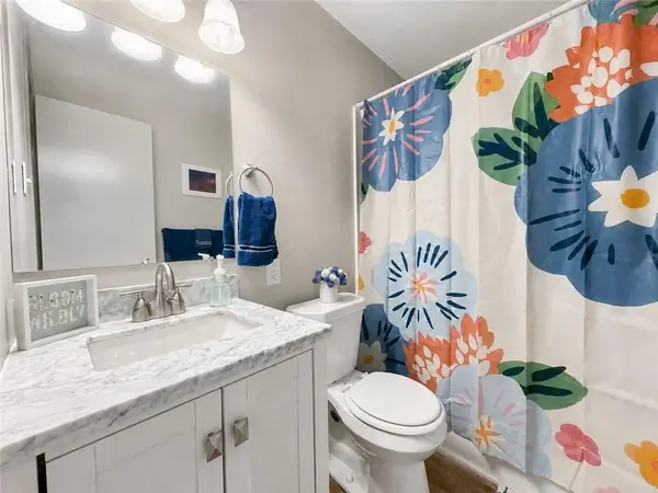 4202 N Bellefontaine AVE, Kansas City, MO 64117