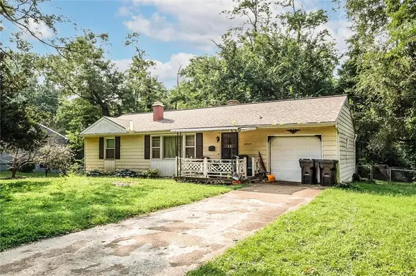 10905 E 62nd TER, Raytown, MO 64133