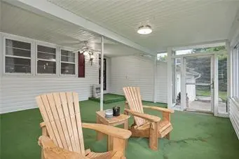 3317 Auburn DR, St Joseph, MO 64506
