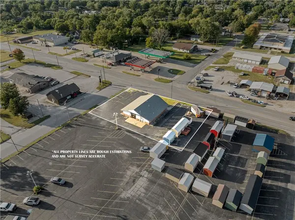 1419 W Austin BLVD, Nevada, MO 64772