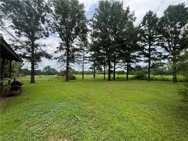11112 NE County Road 3003 RD, Adrian, MO 64720