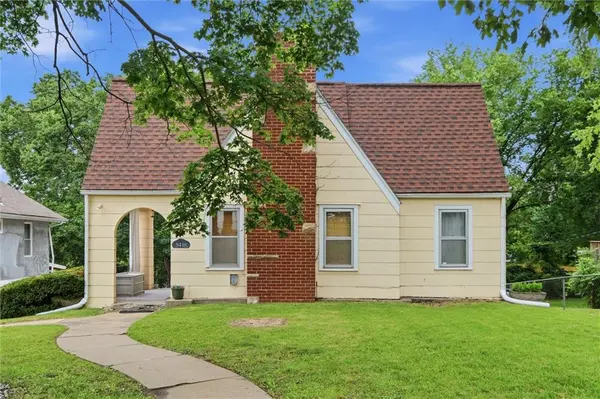3418 Everett AVE, Kansas City, KS 66102