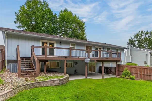 9921 W 67th ST, Merriam, KS 66203