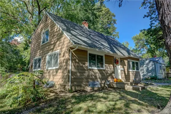 1708 S Pearl ST, Independence, MO 64055