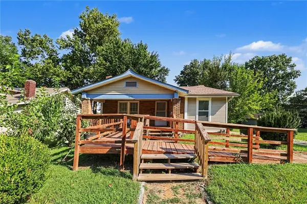 1836 Freeman AVE, Kansas City, KS 66102
