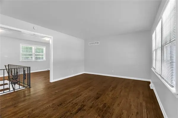 18700 E 30th TER #S, Independence, MO 64057