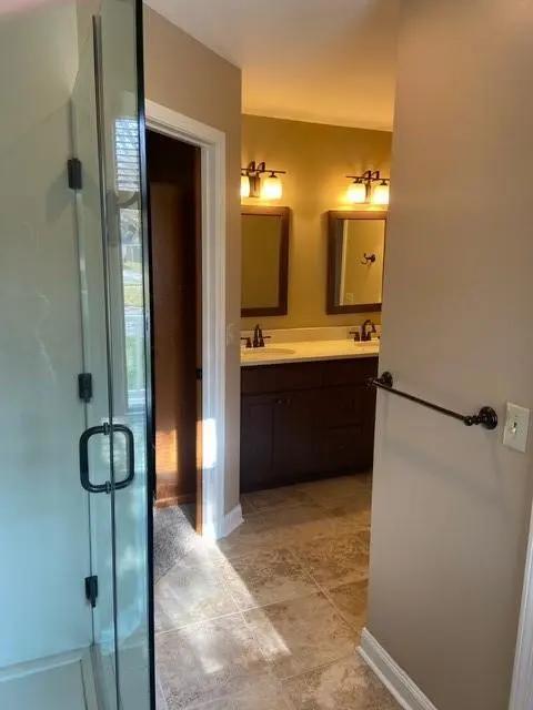 5103 Mulberry TER, St Joseph, MO 64506