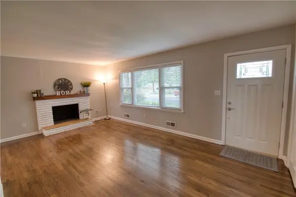 9104 W 69th ST, Merriam, KS 66204