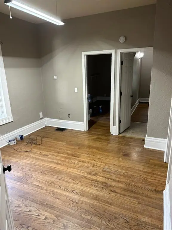 1708 metropolitian AVE, Kansas City, KS 66103