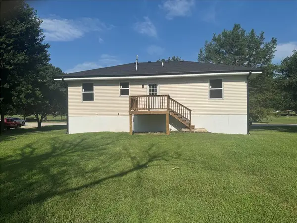 818 S High ST, Butler, MO 64730