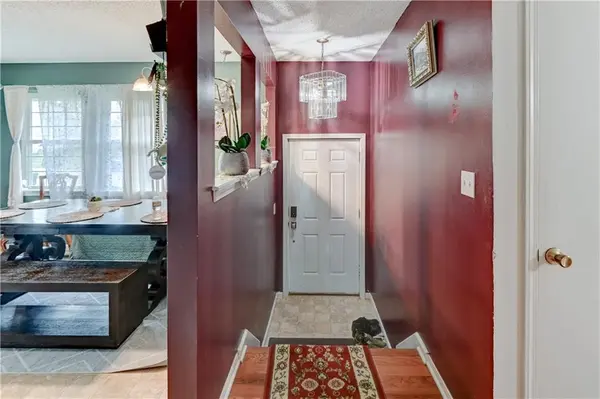 2400 NW 84th TER, Kansas City, MO 64154