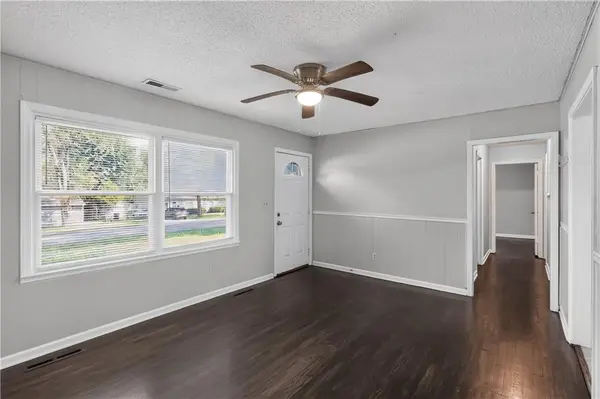 10324 Oakland AVE, Kansas City, MO 64134