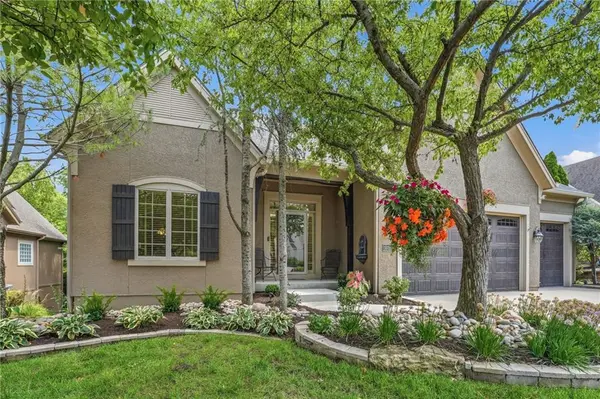 16025 Eby ST, Overland Park, KS 66085