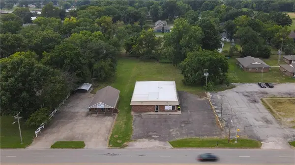 605 W Saint John ST, Girard, KS 66743