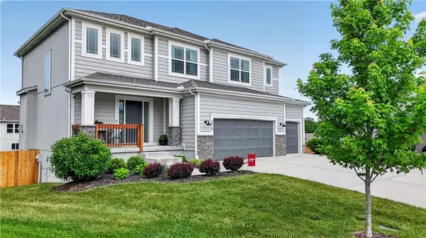 6619 NW 105th CT, Kansas City, MO 64154