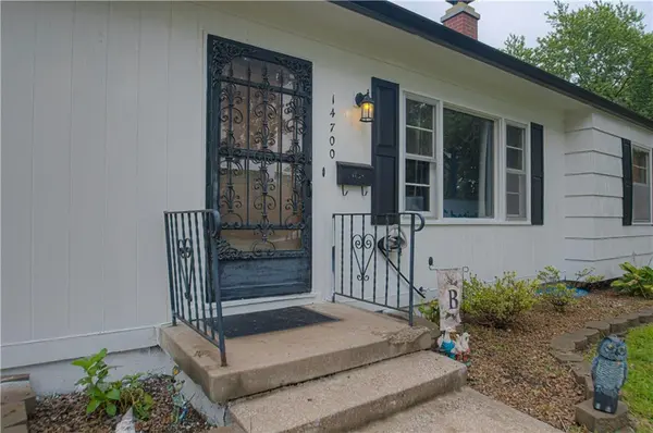14700 E 39th TER, Independence, MO 64055